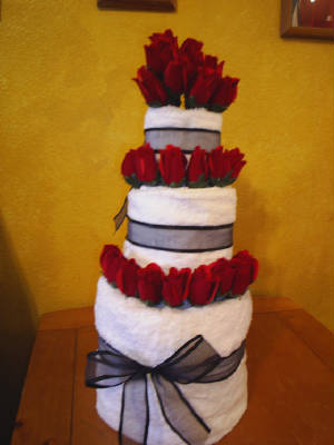 bridalshowcake2.jpg